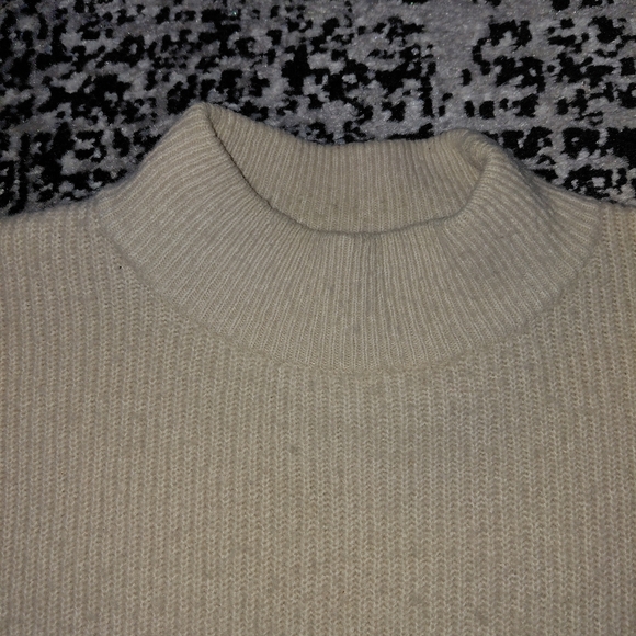 Leith Cream Knit Sweater Small | Old Money Poetcore Winter White - Picture 9 of 14